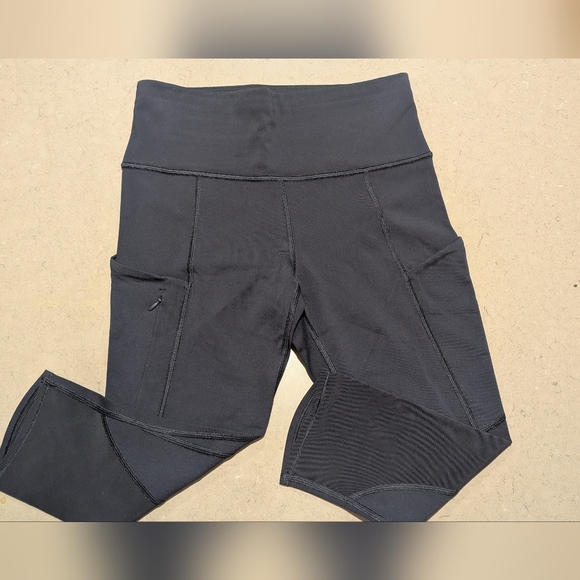 Athleta Capri Crop Leggings Stash Pockets Mesh High Rise size XS, color blue - Picture 2 of 10